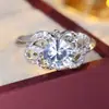 Anillo Elegante Estilo Europeo Transfronterizo Vintage Estilo Corte Incrustado con Circonita, Nuevo Producto Más Vendido, Moda de Gama Alta, Lujo Ligero, Anillo Versátil