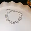 Pulsera de Perlas y Cuentas Retro Francesa, Lujo Ligero, Pulsera de Gama Alta, Sencilla, Moderna, Temperamento Exquisito, Pulsera Versátil para Mujer