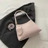Bolso tote de estilo coreano ins 2026 nuevo vintage nicho de lunares para mujer, ligero y de gran capacidad para hombro y debajo del brazo para ir al trabajo