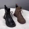 Botas Martin de suela gruesa para mujer, de suela plana, nuevo estilo 2026, versátiles, otoño e invierno, para mujeres bajitas, estilo británico, con forro de felpa, botines, botas de algodón para mujer