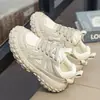 Zapatillas deportivas para niños, colección nueva primavera/otoño 2026: zapatos tipo tanque para niños, tenis de malla transpirable y zapatos de llanta con estampado de durián para niñas