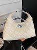 Bolsa de Pulso Corrente Losango Estilo Chanel Pequena de Nicho Novo Primavera e Verão Luxo Leve Moda Versátil Simples Elegante Transversal Feminina