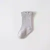 Meias de Bebê Inverno Engrossadas Estilo Outono e Inverno para Bebê Meias Quentes de Coral Fleece Meias de Inverno para Recém-Nascido Meia-Calça Média Sem Costura