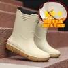 Botas de lluvia de moda transfronterizas para hombre, cálidas, de algodón liso, de media caña, impermeables para exteriores, zapatos de pesca, grosor resistente al desgaste, antideslizantes, zapatos de goma para cocina