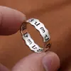 Anillo para Hombre Retro Chapado en Plata Seis Caracteres Palabras Verdaderas Sánscrito Hueco Personalidad Moderno Dedo Índice Antiguo Cruzado Explosiones Transfronterizas