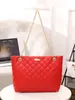 Bolsa Tote Matelassê Nova 2025, Elegante, Simples e Versátil Bolsa de Ombro com Corrente, Ladybag, Bolsa de Mão de Grande Capacidade