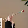 Grampo de cabelo vermelho com toque de alta qualidade, novo estilo chinês, grampo de cabelo com revestimento de esmalte para usar com um cheongsam, um acessório elegante para penteados femininos