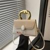 Bolso de Mano de Metal con Textura Repujada Elegante y de Moda de Comercio Exterior para Mujer 2025 Nuevo Versátil Bolso Caja de Hombro Cruzado