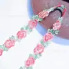 Fábrica de Yiwu Enredadera de Rosas Colorida Bordado Hueco Código de Barras Ropa para Niños Sombrero de Paja Adorno de Encaje Accesorios Al por Mayor