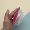 Masaje, Limpieza, Champú y Peine, Anti-Picazón y Descamación, Peine Portátil, Dientes de Peine Flexibles, Cabello Suave Sin Tirar del Cuero Cabelludo, No Ocupa Espacio al Guardar