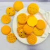 Juego de comida accesorios de resina de galleta redonda material DIY de pegamento de crema carcasa de teléfono móvil casera accesorios para pasador de pelo