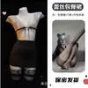 Lingerie profundamente sedutora, uniforme de secretária/professora de puro desejo, roupa bodycon sexy justa, terno roxo slim-fit para senhora madura