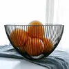 Cesta de Frutas Simples Escandinava Sala de Estar Criativa Prato de Frutas Cesta Drenante Popular Doméstica Bacia de Frutas de Ferro Cesta de Armazenamento Preta