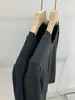 Camiseta de Manga Larga Patchwork con Bloques de Color, Estilo Ligeramente Peculiar, Falsa Dos Piezas para Mujer, Top Base Versátil Casual con Estilo, Transfronterizo
