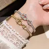 Pulsera Simple de Moda para el Trabajo, Abierta, Hueca, Adornada con Diamantes, Pulsera Versátil Elegante Exquisita, Joyería Fina de Lujo Ligero para Mujer
