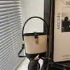 Bolso de Mano Francés de Nicho para Mujer 2026 Otoño Nueva Llegada Bolso de Hombro Único de Moda Color Bloque Elegante Bolso Cruzado Tipo Cubo