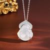 Collar de Buda sonriente de calcedonia natural en plata de ley S925 para mujer, exquisito y moderno colgante de Buda Maitreya con jade para el cuello.
