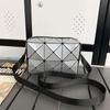 Bolsa de Hombre de Gama Alta de Nicho Romboide Geométrico Bolsa Cruzada al Hombro de Cupido Bolsa Cuadrada Pequeña para Niños Bolsa para Teléfono Móvil de Mujer