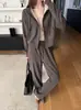 Traje Deportivo Casual para Mujer Zhu Feiyan para Primavera, Otoño e Invierno, Sudadera con Capucha Holgada Relajada y Sofisticada, Conjunto de Dos Piezas Gris
