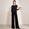 Terno plissado de veludo estilo influencer estilo chinês para mulheres com jaqueta cardigã abotoada e calça de perna larga com cintura elástica