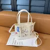 Bolsas de Nicho de Alta Gama para Mujer 2025 Nueva Moda Tendencia Versátil Bolso de Hombro Cruzado Bolso Cubo de Mano de Lujo Ligero