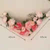 Nuevas decoraciones de techo para interiores para habitaciones de bodas, con flores simuladas dispuestas en un diseño de cuatro esquinas, creando una escena floral festiva y hermosa para la sala de estar