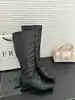 []Botas Longas Quadradas Retrô Tubo Reto 2026 Outono/Inverno Europeu e Americano Aumento Interno de Altura Botas Longas Franzidas