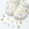 Zapatos Croc 2025 Accesorios Sencillos Ins Corazón Girly Zapatos Croc Hebillas de Zapatos Lindas de Gama Alta Versátiles Flores para Zapatos