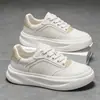 Sapatos masculinos simples, novo estilo de verão, tênis casuais masculinos respiráveis de malha com blocos de cor, modernos, versáteis, confortáveis, sapatos com sola grossa para o dia a dia