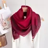 Bufanda Cuadrada de Seda Moda con Hebilla Magnética de Encaje Bufanda Triangular Decorativa para Cuello de Mujer Bufanda Larga Versátil con Correa