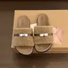Nuevas Pantuflas de Piel Otoño/Invierno 2026 para Mujer, Calzado de Exterior, Suela Gruesa, Hebilla Metálica, Sensación de Alta Gama, Suela Plana, Hogar Una