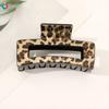 Qiyue Pinza para el Cabello Estampada Transfronteriza Pinza de Tiburón Temperamento Pinza Estampado de Leopardo Pinza Grande de Verano con Sentido de Alta Gama Accesorios para el Cabello Venta al por Mayor