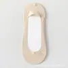 Calcetines Invisibles de Primavera y Verano para Mujer con Base de Algodón y Toalla, Almohadillas de Amortiguación y Absorción de Impactos para Ambos Pies, Parches Circulares para Evitar que se Enrollen