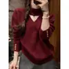 Primavera de 2026 Novo Estilo Casual Fashionable Chique Roupas Femininas Elegante Emagrecedor Manga Longa Tricô Vazado para Mulheres