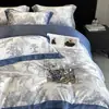 Conjunto de Verão Quatro Peças Seda Nu Dormir Leve Luxo Toque de Alta Qualidade Fronha de Edredom Seda Gelada Lençol de Cama de Seda Genuína Lavável Lençol de Elástico