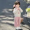Conjunto de sudadera para niña, colección primavera/otoño, nuevo estilo 2026, atuendo de primavera moderno y a la moda para niñas pequeñas, conjunto casual de dos piezas