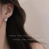 Aretes de Ojo de Gato Love Diseño de Nicho Sentido de la Moda Pendientes de Alto Sentido 2024 Nuevos Estallidos Pendientes Simples Versátiles