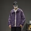 Chaqueta con capucha holgada a prueba de tres elementos para hombre 2026, nuevo estilo de montaña de verano para exteriores con protección solar y bolsillos grandes