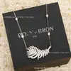 Colar de Pena Bao Shi, cheio de diamantes, banhado a ouro rosa 18k, corrente para clavícula, moda de luxo leve, fabricação de precisão CNC, atacado