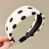 Diadema de estilo coreano, ligera, ancha, de color liso para mujer, que ofrece un look sofisticado y elegante, con un diseño que realza la altura en la coronilla, presentando un estilo retro, chic y moderno