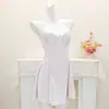 Yue Li Conjunto Sexy de Dos Piezas para Dormir Otoño e Invierno Nuevo Terciopelo Liso Vestido de Tirantes de Alta Gama Se Puede Combinar con una Chaqueta
