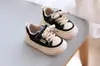 Zapatillas Nuevas de Moda para Bebé de Primavera y Otoño, Zapatos Deportivos Antideslizantes de Suela Blanda para Niños, Zapatos Individuales para Niños Pequeños, Zapatos Casuales Versátiles para Niñas