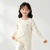 Conjunto de ropa de otoño para niños, camiseta interior fina de clase A para niñas, pantalones de otoño para niños que no requieren ropa interior, pijama grande para casa para niños