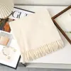 Cachecol Liso de Sarja Estilo Coreano Versátil Quente Peça de Roupa Externa Nova Outono e Inverno Manto de Alta Qualidade Xale Elegante da Moda