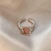 Anillo de amor con diamantes rosas dulces de estilo japonés para mujer, diseño de lujo ligero, anillo de personalidad de moda de nicho, anillo de comida para el mejor amigo del estudiante.