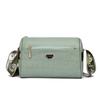 Bolso grande nuevo estilo coreano con cremallera de cuatro capas, elegante bolso de hombro para mujer de mediana edad, popular bolso cruzado de gran capacidad para invierno.