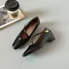 Zapatos retro estilo francés Mary Jane para mujer, nuevo modelo primavera y otoño 2026, zapatos de tira única de corte bajo con tacón grueso y punta cuadrada