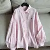 2026 Nueva Camisa Cardigan de Lino Estilo Old Money Relajada Sencilla Manga Larga Chaqueta Delgada para Mujer Venta al por Mayor N6FT66086