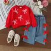 Conjunto de dos piezas casual y cómodo para niñas europeas y americanas de primavera y otoño: sudadera de manga larga con estampado de lazo + pantalones vaqueros retro
