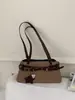 Elegante bolsa de ombro retrô para mulheres, nova bolsa de mão da moda 2026, bolsa baguette de ombro de grande capacidade para o dia a dia